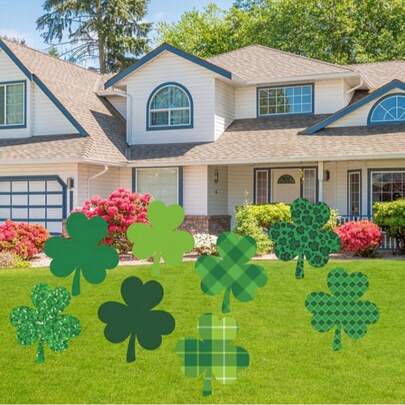 8件套圣帕特里克节草坪插牌套装 - 包括三叶草和绿色格子图案，配有插杆，适合户外草坪装饰，是爱尔兰主题派对和家庭花园的理想之选，也可用作草坪标记。