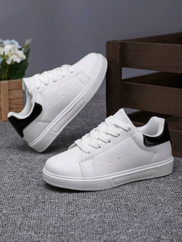 1 Pair Children's Fashionable Casual Sneakers, Suitable For Teenagers Skateboarding