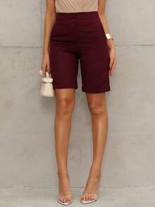 Linen Bermuda Shorts With A Modern Design, Featuring Pockets And Covered Buttons. - Quả sung - Xem 1