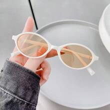 Women's Retro Oval Sunglasses, Small And Stylish Retro Round Sunglasses, UV Protection. - 米色 - 查看 2