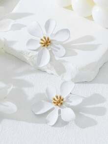 一对夏季度假风白色花朵彩绘耳环，适合女士海滩旅行、日常佩戴、约会、旅行。 - 白色 - 查看 4