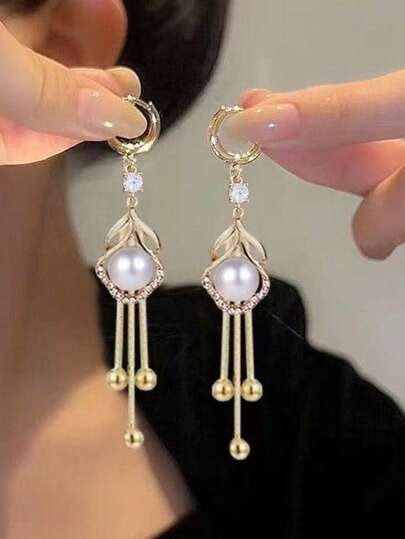 1 par de pendientes elegantes con borlas de cuentas en forma de nube, diseño único y lujoso que estiliza, pendientes elegantes para mujeres