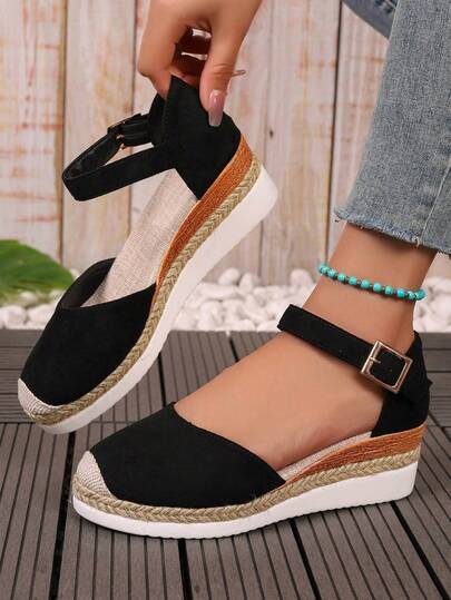 2026 Spring/Autumn New Plus Size Women's Hemp Rope Woven Fisherman Shoes, Buckle Strap Closed Toe Platform Sandals