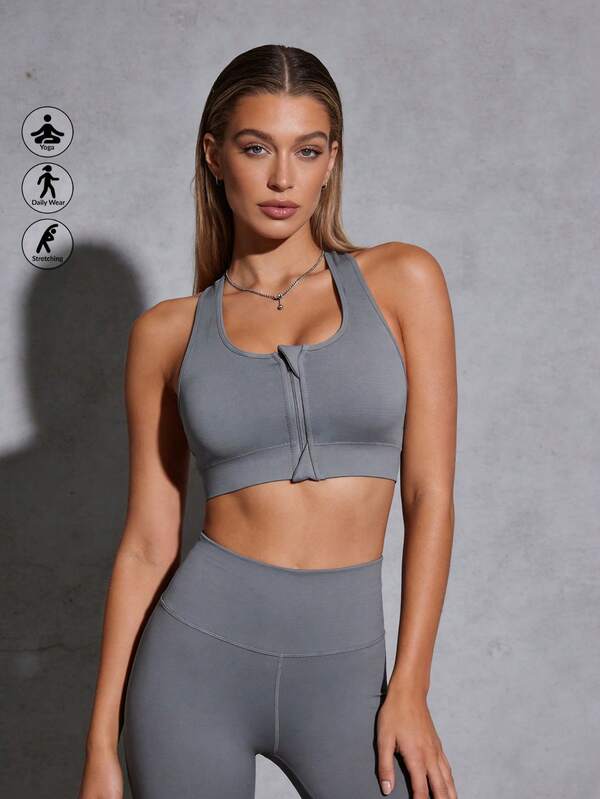  Runway Rest 1pc Zippered Seamless Sports Bra With Removable Pads