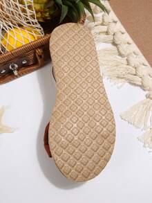 Sandal đế bằng thời trang mềm mại, màu trơn, kiểu nơ, thích hợp cho nữ đi biển hoặc du lịch. - màu nâu - Xem 4