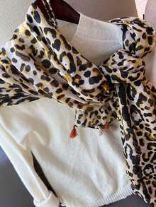 1pc Women's Lightweight Chiffon Scarf, Korean Style Leopard Print Pattern, Versatile Beach Shawl, Sun Protection Wrap - Yellow - View 2