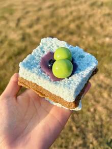 1个柔软可爱的草莓巧克力吐司造型捏捏乐玩具，多层可拉伸设计，减压玩具，手指玩具，桌面捏捏乐玩具，逼真的食物造型玩具，适合儿童、青少年和成人，办公旅行必备，儿童礼物，儿童玩具 - 彩色 - 查看 24