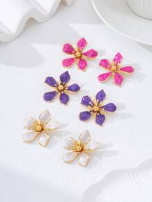 1 Pair Enamel Geometric Floral Stud Earrings - Enamel Flower-shaped Earrings - View 1
