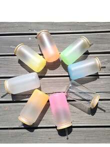 Cốc có nắp tre và ống hút thủy tinh, dung tích 18,26 ounce (khoảng 500ml), có thể tái sử dụng, dùng cho cà phê đá, uống nước giải khát không rò rỉ, thích hợp cho mùa hè, đựng soda, nước ép, cocktail, và sử dụng ngoài trời vào mùa hè. Đây là món quà hoàn hảo cho sinh nhật và các bữa tiệc. - Nhiều màu - Xem 11