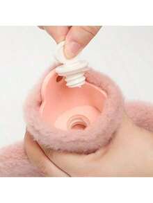 One 500L/1000L Pink Thickened Winter Four-Leaf Clover Plush Hot Water Bag, Cold And Hot Embroidered Water Bag - Hot Water Bottle - View 2