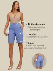 Linen Bermuda Shorts With A Modern Design, Featuring Pockets And Covered Buttons. - 寧靜藍 - 查看 5