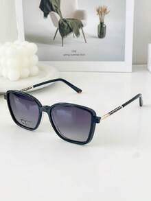 MELINDA FASHION Women's Fashion Sunglasses Clip-On 2-In-1 Frame + Sunglasses Perfect Gift For Friends For Everyday Use - Black - View 3