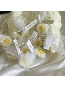 5支雏菊造型香氛蜡烛套装 - 婚礼回礼篮、新娘送礼会装饰、大豆蜡家居香氛、简约花卉桌面装饰 - 菊花 - 查看 7