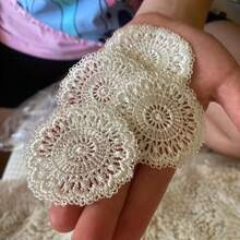 50片/30片/20片/10片/2片装迷你白色蕾丝餐垫，迷你餐桌配套垫，白色蕾丝装饰配件，娃娃屋玩具，1:12比例迷你餐桌垫 - 彩色 - 查看 2