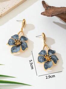 1 Pair Elegant Gray-Blue Enamel Five-Petal Flower Pendant Earrings, Suitable For Women's Daily Wear, Dates, Vacations - Versatile Matching - Gray Blue - View 5