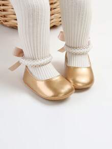 Sepatu Flat Mary Jane untuk Bayi Perempuan Baru Lahir, Dekorasi Pita, Sol Lembut Anti Selip, Sepatu Bayi Pra-berjalan dari Kulit PU, Pita Mutiara - Emas - View 11