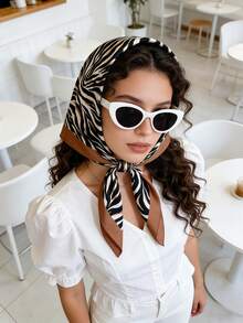 斑马纹缎面头巾沙滩巾套装（1 件），女士时尚配饰，理想礼物 - 彩色 - 查看 5