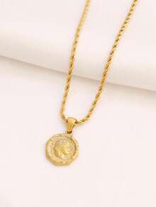 1pc Stainless Steel Carved Queen Pendant Necklace For Women Fashion 18K Gold Plated Charms Chain Necklaces Waterproof Jewelry - Necklace - View 15