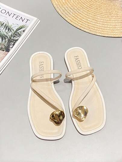 女士白色凉鞋，新款夏季贝壳凉鞋，女士凉鞋，女士夏季凉鞋，白色凉鞋，女士平底凉鞋，女士拖鞋，户外度假，女士沙滩拖鞋，简约时尚女士平底凉鞋，度假鞋，优雅女士凉鞋，拖鞋