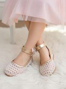 1双可爱金色镂空刺绣蝴蝶结网眼玛丽珍芭蕾舞鞋，闪亮珍珠水钻蝴蝶装饰，优雅芭蕾舞风格平底软底，仙气十足，优质金色金属PU材质，舒适透气，3D刺绣网眼时尚百搭，弹性柔软平底方便行走，适合4-15岁女孩、小学生和初中生，适合所有季节、派对、旅行和郊游。 - 金色 - 查看 10