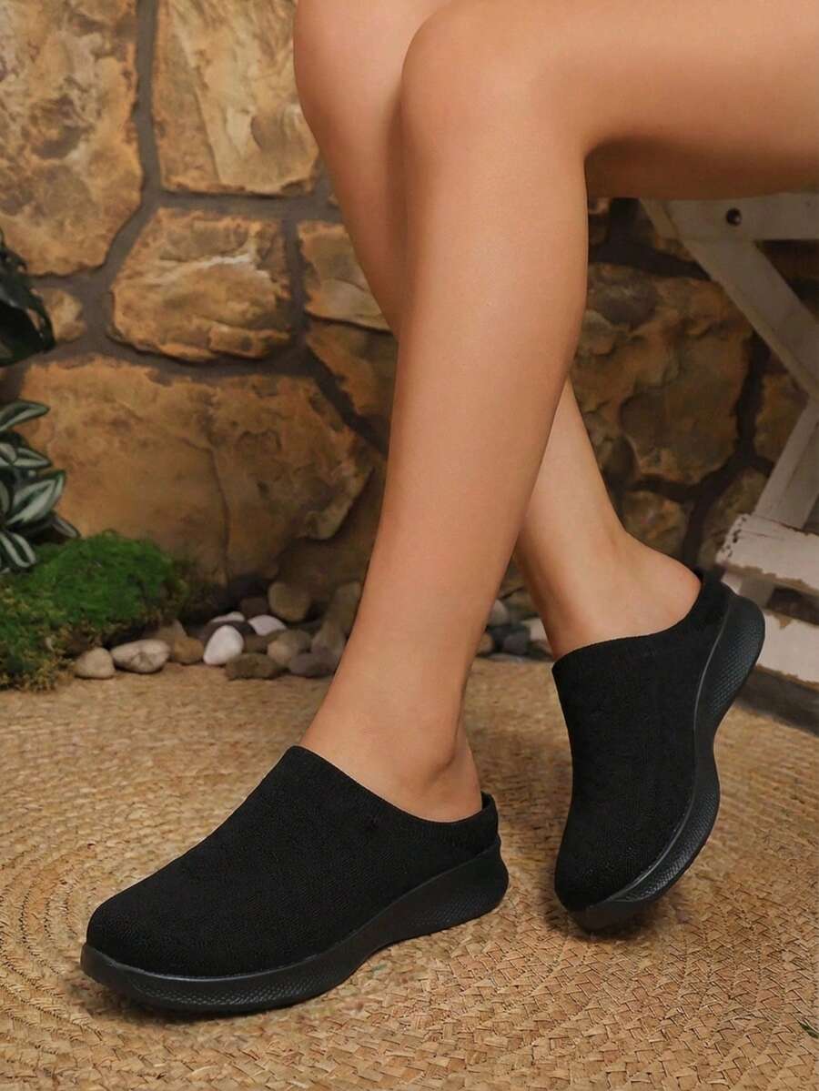 女士全黑针织轻便休闲运动鞋，复古一脚蹬厚底鞋