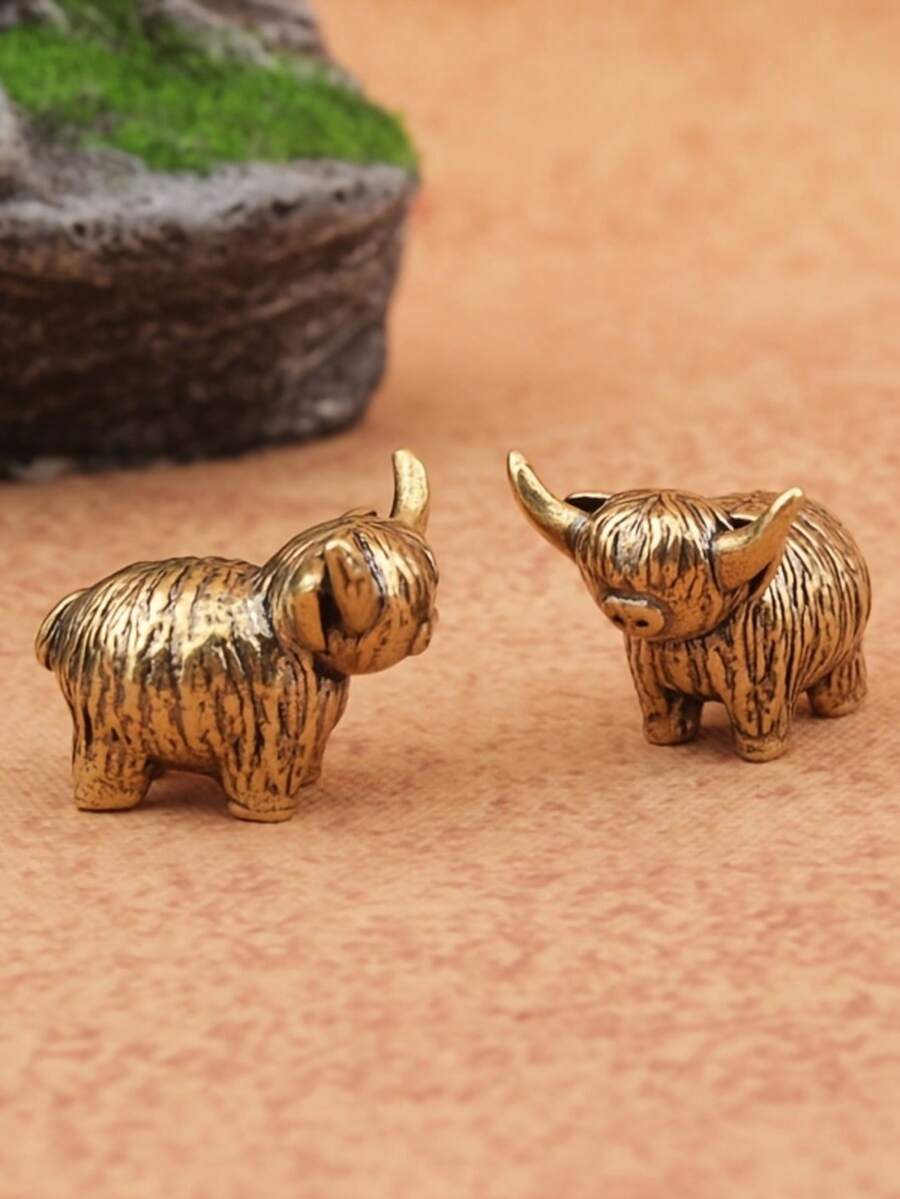 1/2pcs Small Ox Sculpture Decor, Suitable For Home/Office Decoration, Tea Pet And Ornaments, Applicable For Tea Ceremony Or Decoration (Bronze) Festival Decorations