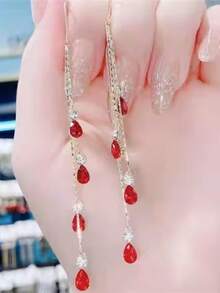 1 Pair Red Teardrop Earrings With Long Tassel, Korean Elegant Sparkling Earrings That Flatter The Face, Anti-Lost Earring Pendant - Red - View 3