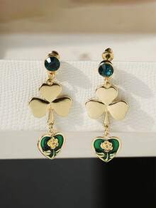 1 Pair St. Patrick's Day Clover & Heart Shaped Earrings, Fashionable Suitable For Women's Daily Wear, Party, Holiday - Clover Earrings - View 3