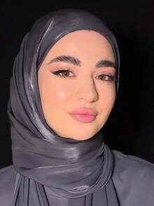 1pc Basic Women Solid Color Shiny Soft Island Silk Headscarf, Suitable For Daily Use And Conservative Dressing Headband Soft Hijab For Abaya Women Veil - 灰色 - 查看 5