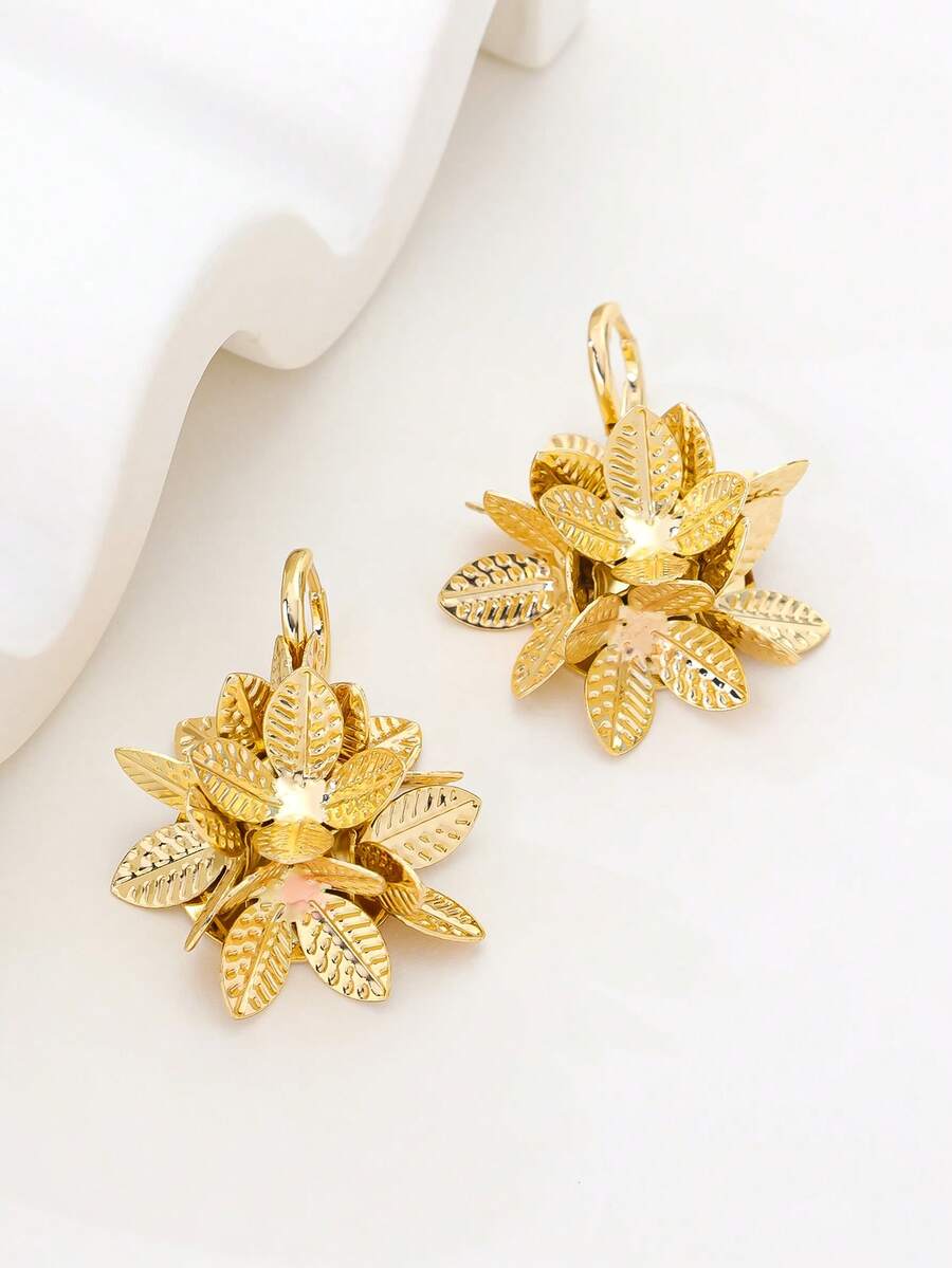 Bông tai hình hoa kim loại cách điệu, kiểu dáng châu Âu và Mỹ, thiết kế theo yêu cầu. - Vàng - Xem 1