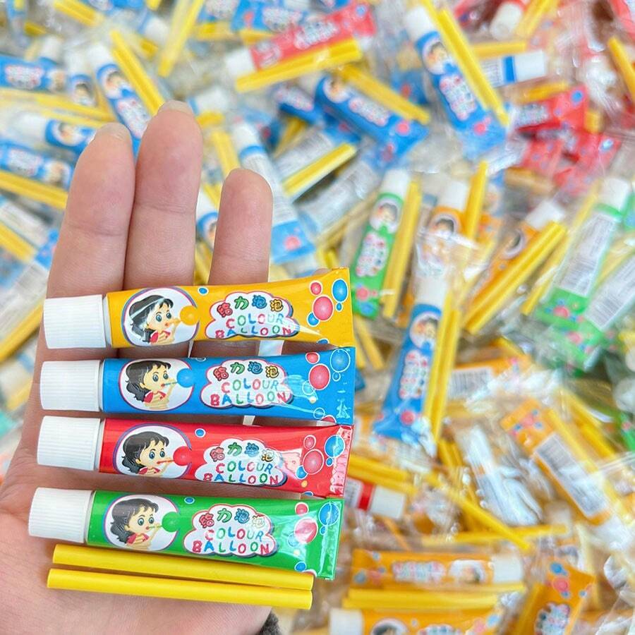 30個戶外4色塑膠泡泡氣球，戶外彈性泡泡氣球，可用吸管吹氣，創意節日氣球，戶外遊戲氣球，返校季、萬聖節、聖誕慶祝派對皮納塔填充禮物（隨機顏色，含吸管）