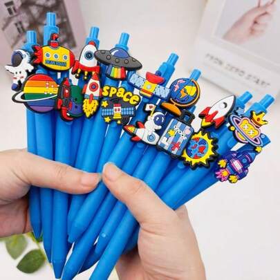 5/10支装卡通宇航员系列按动式圆珠笔，款式随机，握感舒适，黑色墨水，创意办公学习用品，节日派对理想礼物。款式和颜色随机搭配。