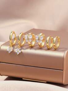 6 Stücke Ohrstecker Set, elegante Wassertropfen Ohrstecker + Blumen Anhänger + Schmetterling Creolen, 18K Goldplattiert Kupfer Multi-Stil Kombination, geeignet für den täglichen Gebrauch von Frauen, Pendeln, Partys, Konzerte, gesellige Anlässe - Gold - Übersicht 12