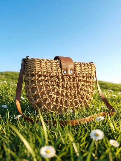 Sac rond creux d'été pour femme, sac à bandoulière en rotin, sacs à main tissés à la main pour femmes, grande capacité, portable, classique décontracté, adapté aux adolescentes, femmes, étudiantes, col blanc, parfait pour le travail, la rentrée scolaire, l'université, le lycée, les vacances, sac de paille, sac de plage en paille, essentiels de plage, vêtements de plage, accessoires d'été, meilleur sac de plage, sac tissé