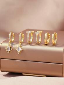 6 Stücke Ohrstecker Set, elegante Wassertropfen Ohrstecker + Blumen Anhänger + Schmetterling Creolen, 18K Goldplattiert Kupfer Multi-Stil Kombination, geeignet für den täglichen Gebrauch von Frauen, Pendeln, Partys, Konzerte, gesellige Anlässe - Gold - Übersicht 11