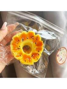 2个装弹性逼真烤菠萝片减压玩具 - 完美的生日礼物、赠品、收藏品、爱好品、送礼佳品 - 彩色 - 查看 3