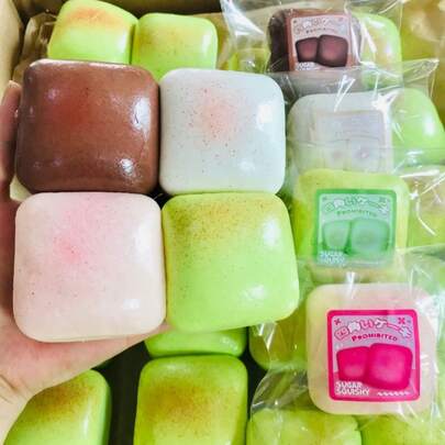 Hawaii Mini Squishy Cake Slow Rebound Squeeze Toy, Sugar Squishy Stitch Toys, Travel Toys, Classroom Fidget Toys, Mini Stuff Bath Toys, Christmas Stationery, Stress Ball, Birthday/Christmas/Halloween Gift, Perfect Gift