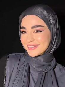 1pc Basic Women Solid Color Shiny Soft Island Silk Headscarf, Suitable For Daily Use And Conservative Dressing Headband Soft Hijab For Abaya Women Veil - 灰色 - 查看 7