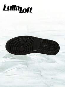 Nike Air Jordan 1 Low Bred Twist– Men's Lifestyle Sneakers – Shoes For Man-Vintage-Autumn & Winter & Spring & Summer-Inspired Running Shoes, Shock-Absorbing Comfort, Gym To Streetwear Casual Wear -Back To School- Valentine's Day Gift –553558 067 - Black/Varsity Red-Summit White - 查看 5