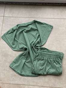 EV Women's Set Of Light Shorts With Batwing Sleeve Tank Top - Màu xanh Bạc hà - Xem 13