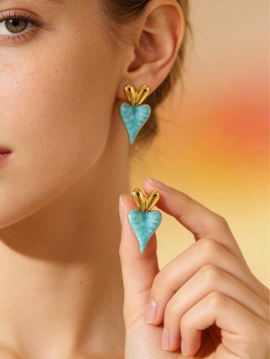 一对不锈钢不对称心形珐琅耳环，适合日常佩戴或女士派对，也是一份很棒的礼物。 - 彩色 - 查看 1