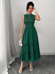 Summer Sleeveless Smocked Dress Women's Crewneck Ruffle Trim Flounce Hem Solid Color Casual Beach Vacation Midi Dress - 墨綠色 - 查看 3