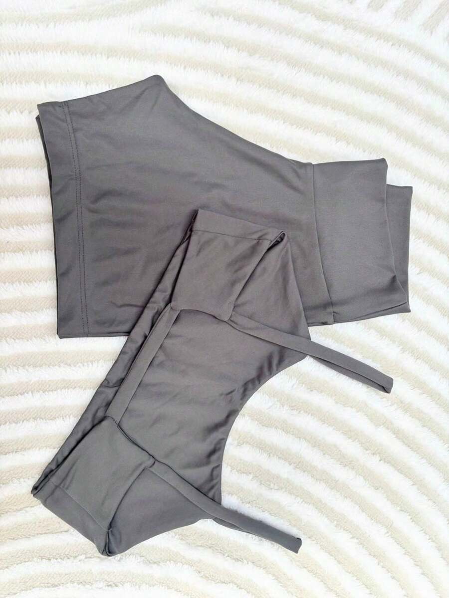 Two-Piece Set, Fitness Shorts And Top With Open Back And Opening For Padding. - Dark Gray - View 1