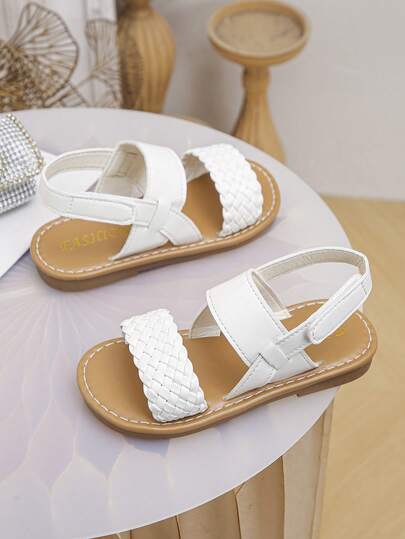 Essential Sandals For All Four Seasons, Suitable For Boys And Girls Aged 3-12 | Hook And Loop Fastening For Easy On And Off, Soft Sole With 0 Cm Heel Height For Comfortable Foot Contact | Suitable For School, Beach, Performances And Red Carpets!