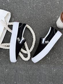 Black Canvas Shoes, Women's Sneakers, Men's Casual Lace-Up Vulcanized Shoes, Spring/Autumn Korean Style, Minimalist Fashion, Classic Low-Top Canvas Shoes, Versatile Casual Skateboarding Shoes - Black - View 4