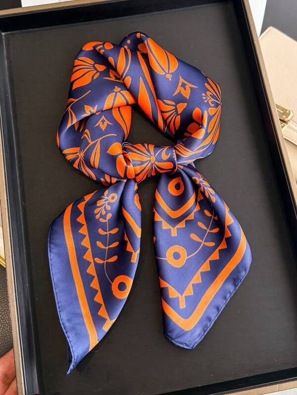 1pc Women's Elegant Retro Printed Lightweight Satin Square Faux Silk Scarf, Bohemian Style Casual Ladies Neck Scarf, Shawl, Thin & Comfortable Women's Headscarf, Suitable For Spring/Summer Daily Wear And Outings,Travel Essential,Beach Towel