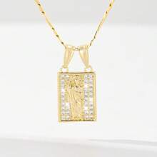 1条14K镀金铜女士项链，三种款式可选，分别饰有瓜达卢佩圣母、圣犹达、圣本笃元素，并镶嵌立方氧化锆，经典宗教风格，适合日常佩戴和教堂礼拜，优雅的信仰饰品礼品。 - 金黃色 - 查看 10