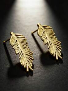 French Retro Gold Foil Earrings, Light Luxury Style Stainless Steel Earrings And Gold Jewelry, Exquisite And Versatile Earrings, Stainless Steel Rust-Proof Jewelry, Suitable For Daily Gatherings, Weddings And Events - Multicolor - View 5