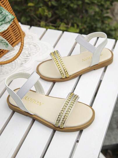 Suitable For 3-12 Years Old Boys And Girls, All-Season Essential Sandals. Designed With Hook And Loop For Easy On And Off, Soft Sole With 0cm Heel Height, Comfortable And Fitting. Suitable For School, Beach, Performance And Red Carpet Occasions!