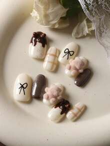 10片装按压式美甲套装，米色棕熊毛绒蝴蝶结图案，短款，适合日常办公佩戴，包含1张粘合贴片和1个迷你指甲锉。 - 彩色 - 查看 1